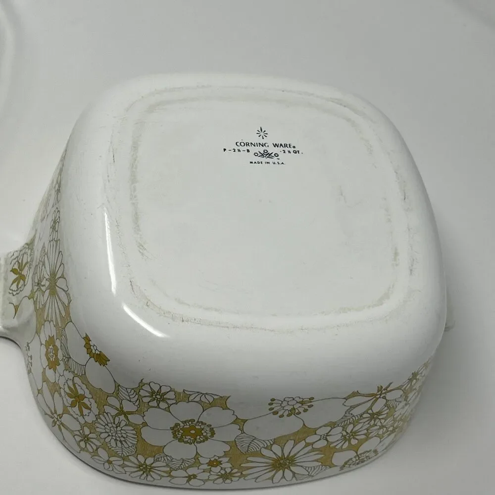 Vintage Corning Ware 2 1/2 Qt. Floral BouquetCovered Casserole Dish USA